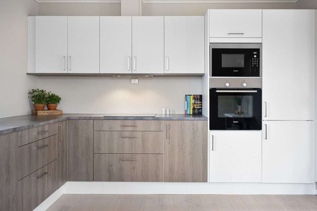 Are Two Toned Kitchen Cabinets Still In Style?